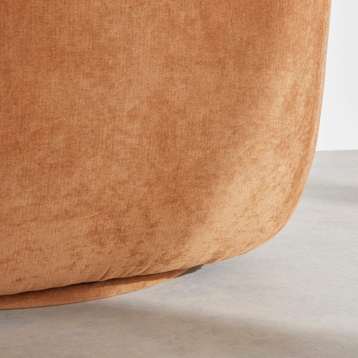 Fauteuil CLOUD pivotant marron cannelle - BUN